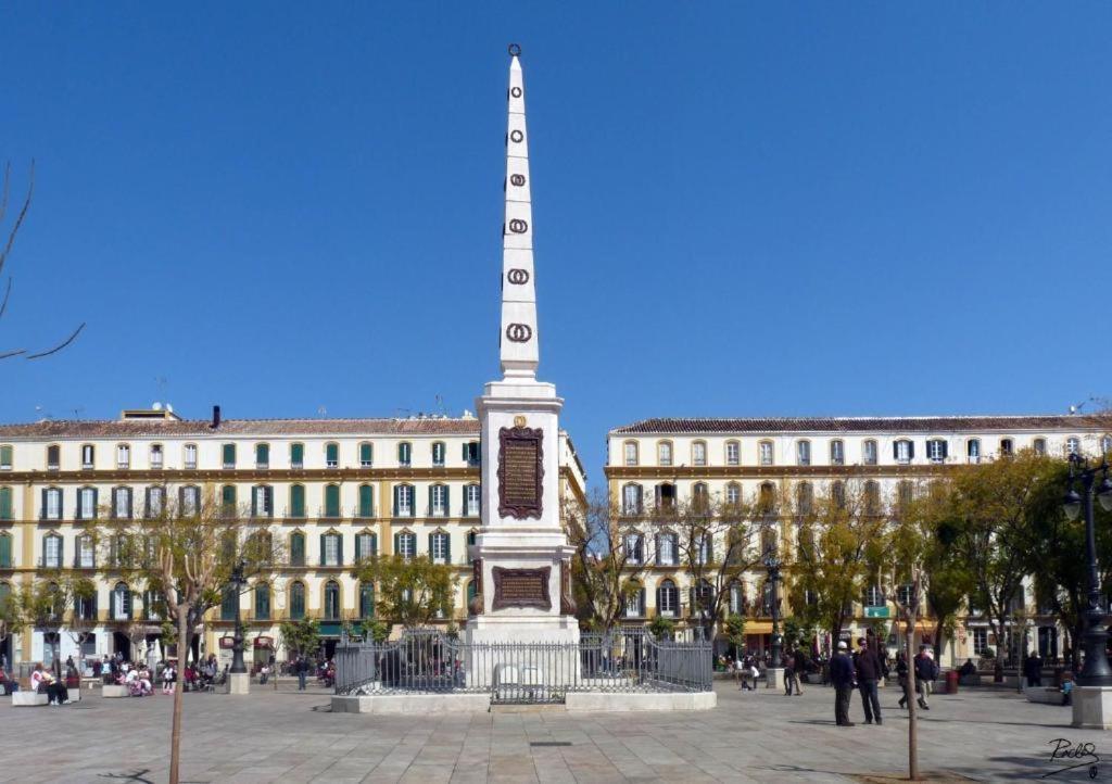 Lyrioshomes Apartamento Estudio La Biznaga Malaga Bagian luar foto